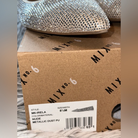 Mix No.6 Rhinestone Flats - Picture 2 of 7